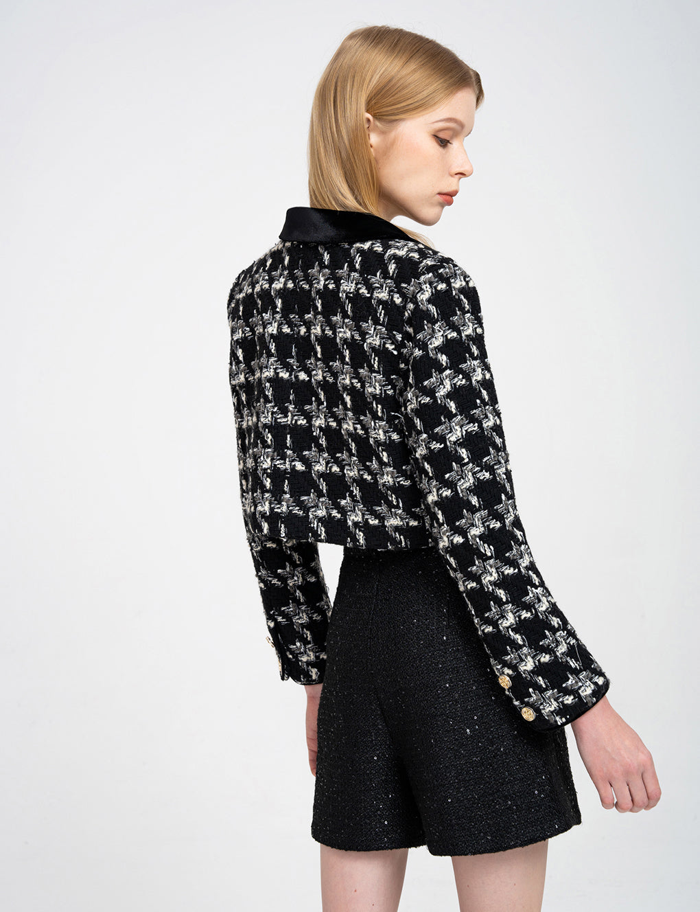 Houndstooth Velvet Lapel Wool-blend Tweed Jacket