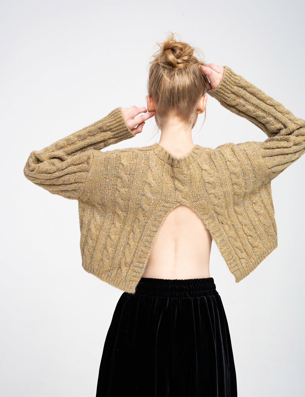 Cropped Rear High-split Cable-knit Sweater
