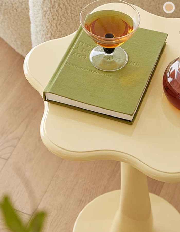 Charlotte Flower Side Table, Yellow
