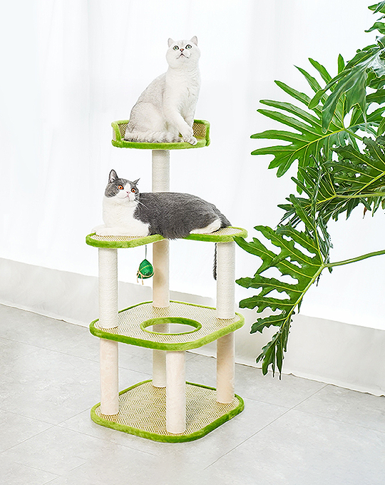 Leo Cat Tree/ Climber with Sisal Scratching Post