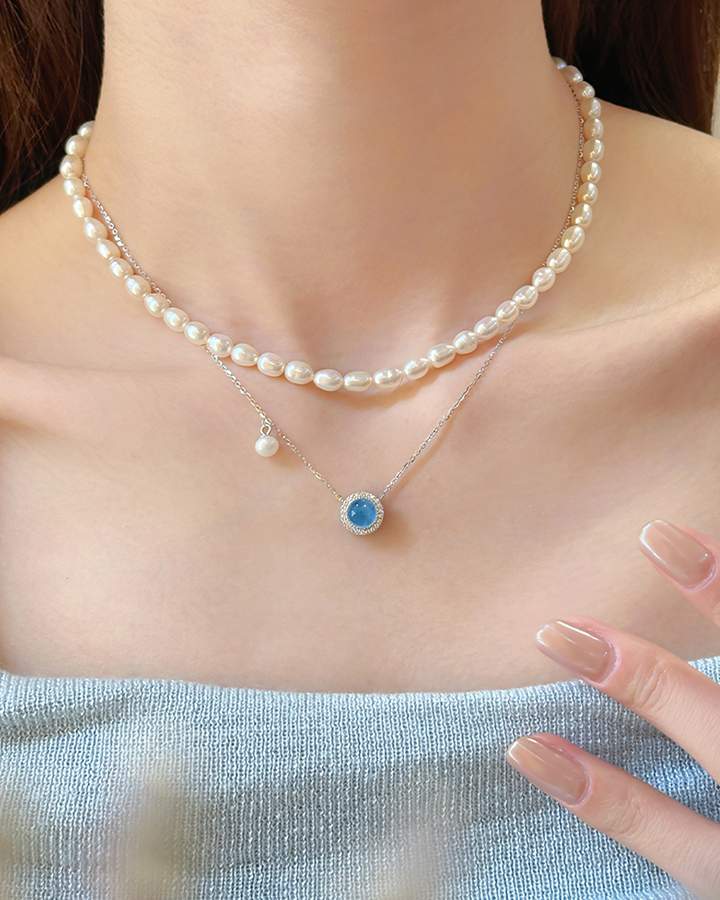 Sapphire Glow Pearl Necklace