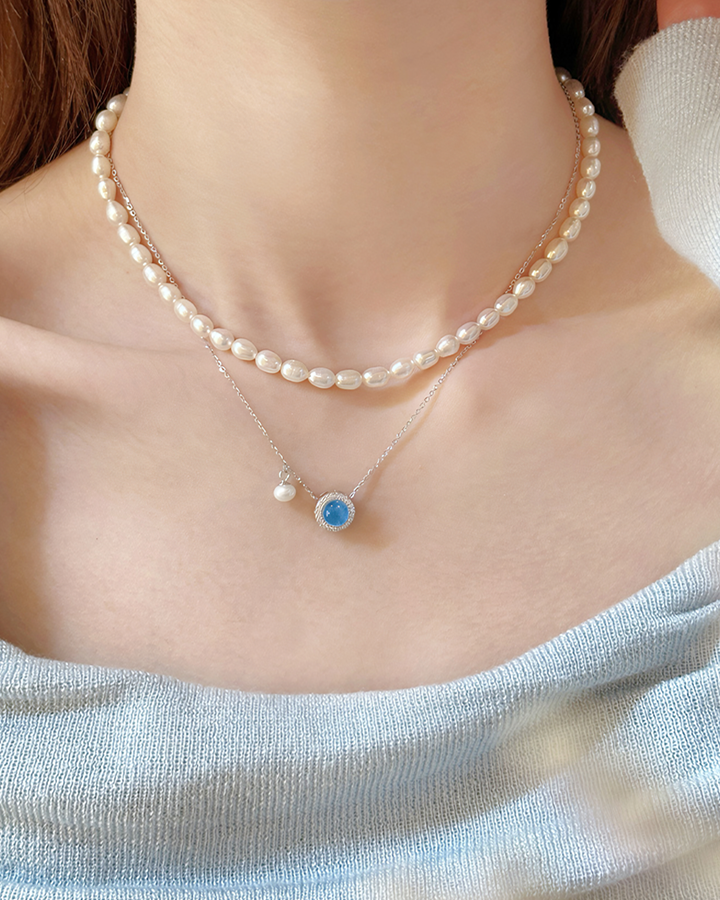 Sapphire Glow Pearl Necklace