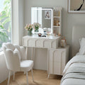 Kincaid Dressing Table with Mirror