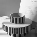 Dee Tong Vase, Black & White-Le Di Vita- | Le Di Vita